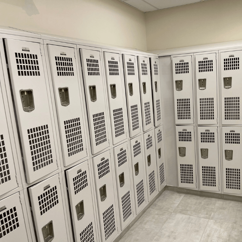 electrostatic-painted-locker-2